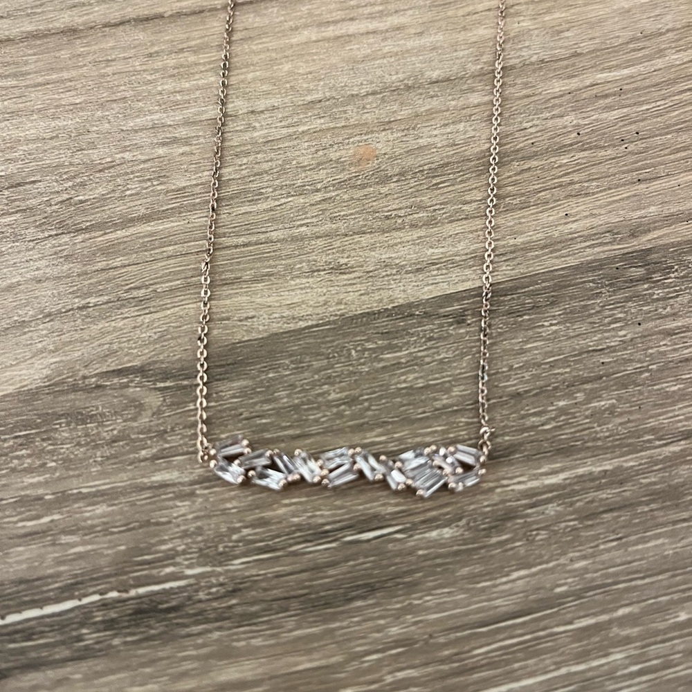 Rose Gold Rhinestone Necklace - Picture 3 of 3